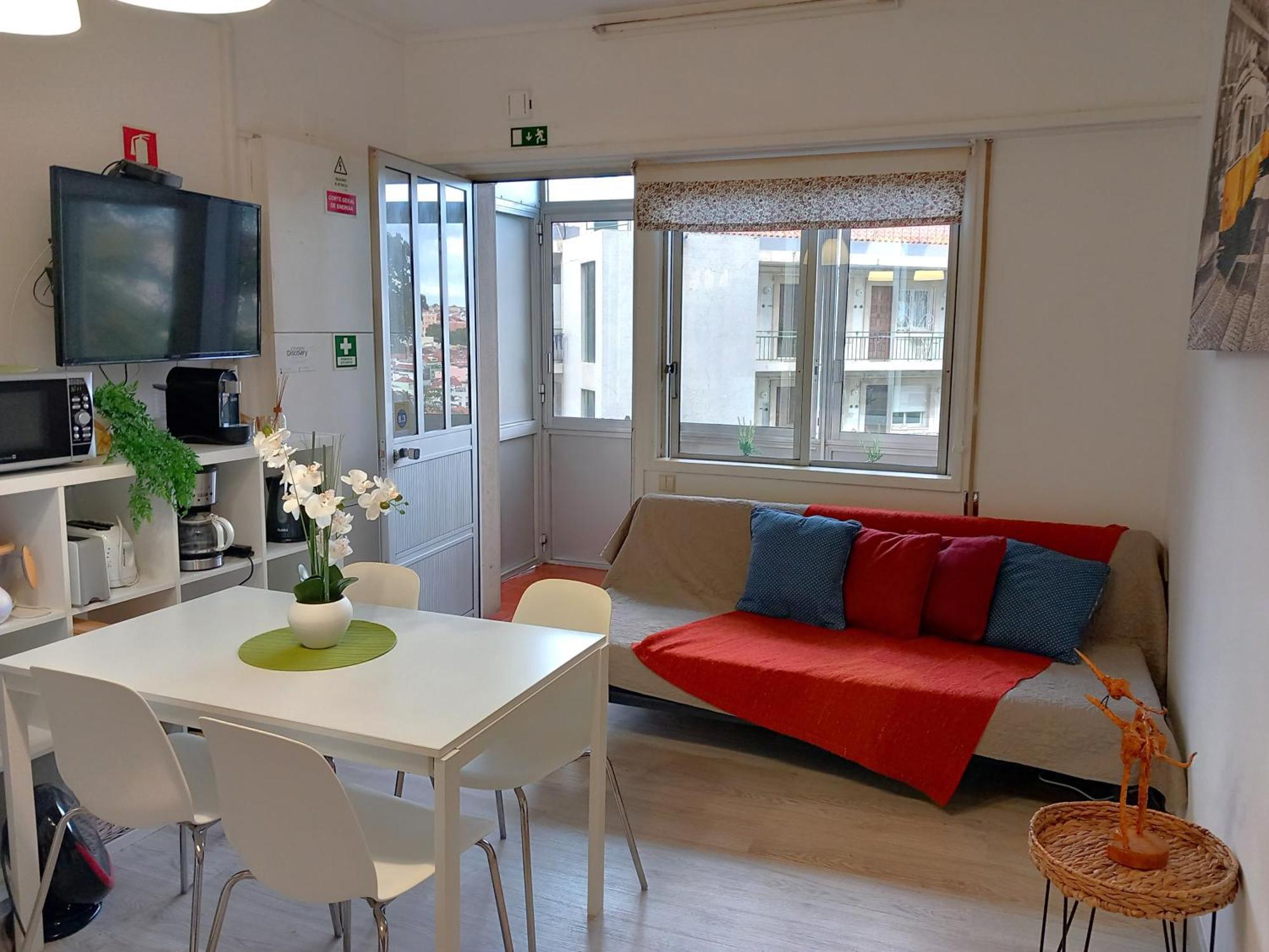 Charm Discovery Principe 7 Lisbon Luaran gambar